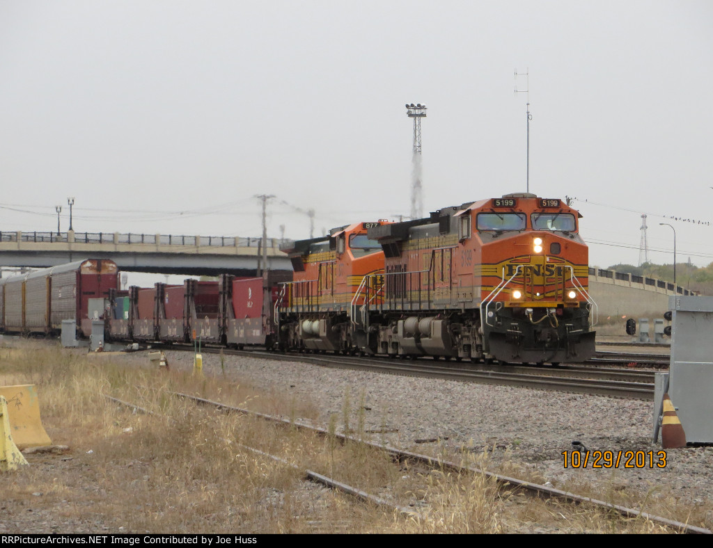 BNSF 5199 East